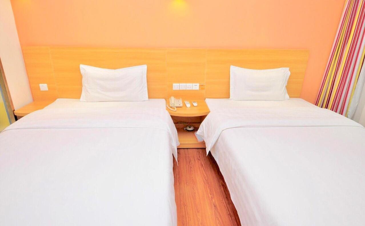 7Days Inn Guangzhou Tianhe Yantang Yue Ken Road Екстер'єр фото